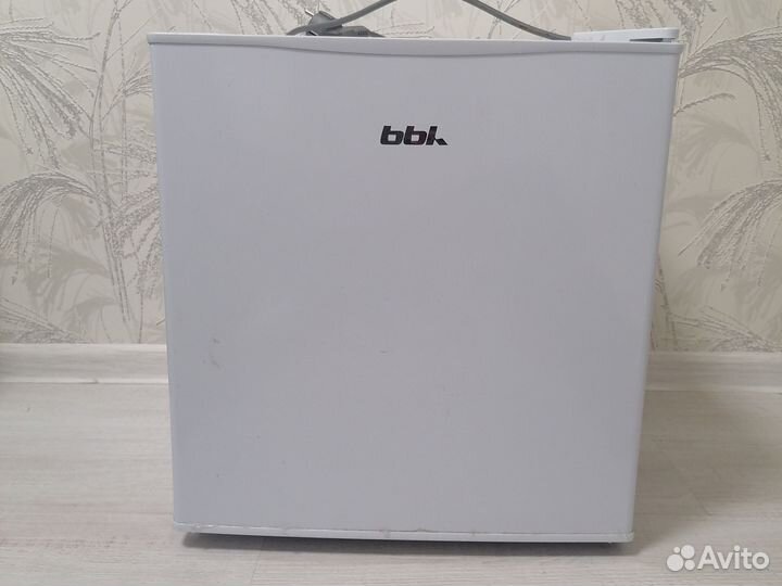 Мини бар холодильник