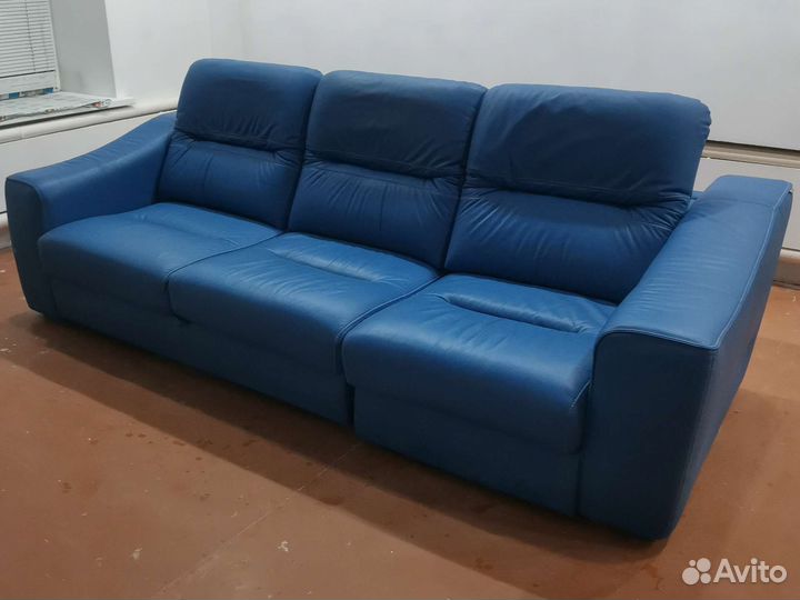 Диван с баром бу