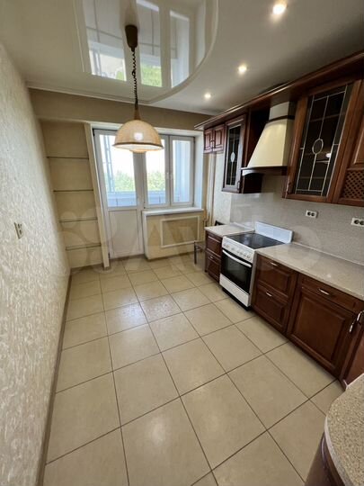 3-к. квартира, 80,4 м², 7/10 эт.