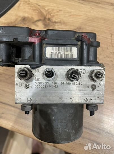 Блок abs citroen c4 peugout 307