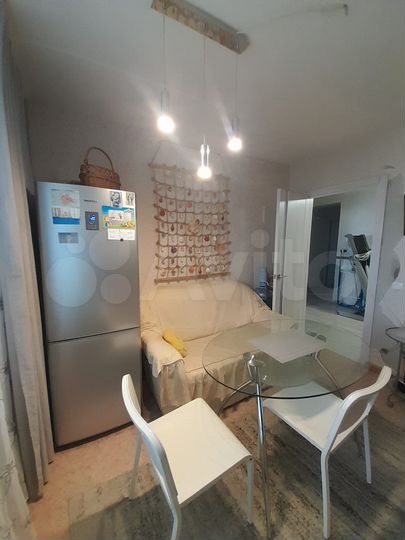 2-к. квартира, 56 м², 8/12 эт.