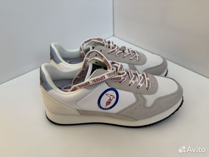 Новые кроссовки Trussardi 40р