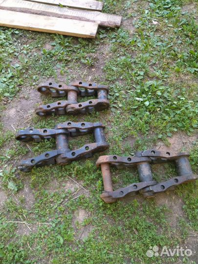 Звенья гусеничные