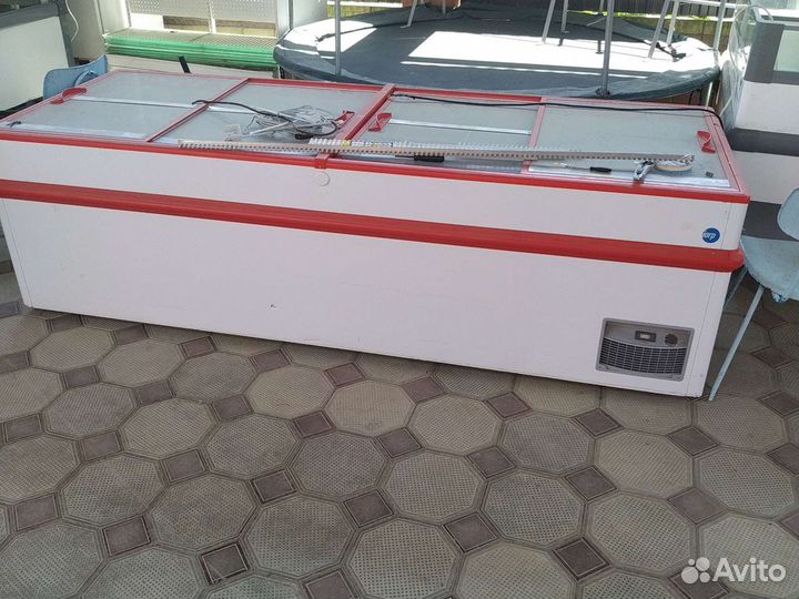 Морозильная бонета бу