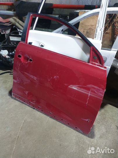 Дверь передняя правая Kia Rio X-Line