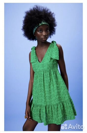 Зеленый комбинезон xs-s новый