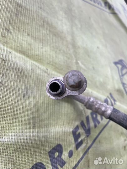 Трубка кондиционера 1.8 бензин z18xer Astra H