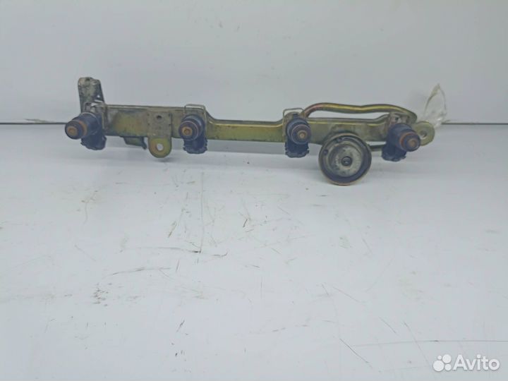 Топливная рампа и форсунки. Honda Civic 7 1.6