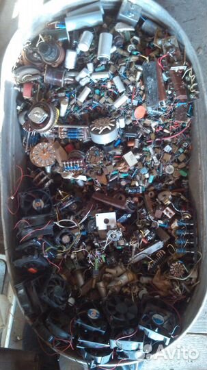 Тиристоры, транзисторы, диоды,конднсаторы