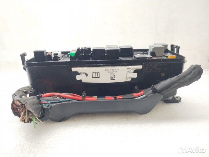 Блок предохранителей Land Rover Discovery 5 L462