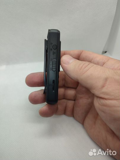 Нагрудная fullhd мини камера с экраном