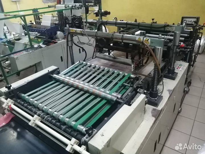 Пакетоделательная машина для изготовления пакетов