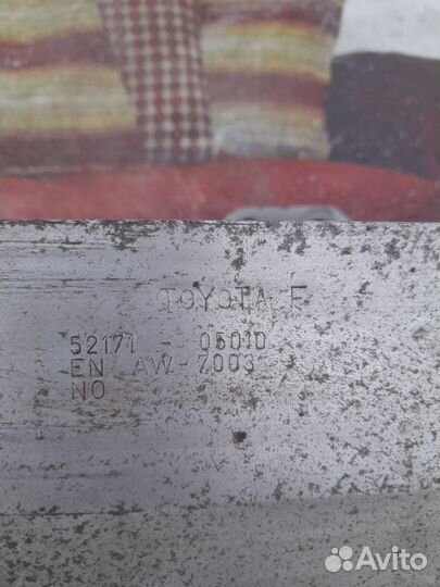 Усилитель бампера Toyota avensis 2003-2010 год