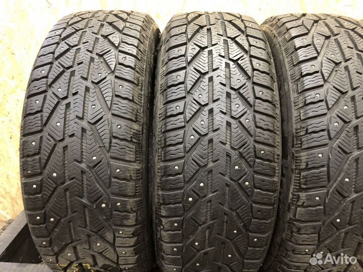 Tigar SUV Ice 215/60 R17 100T