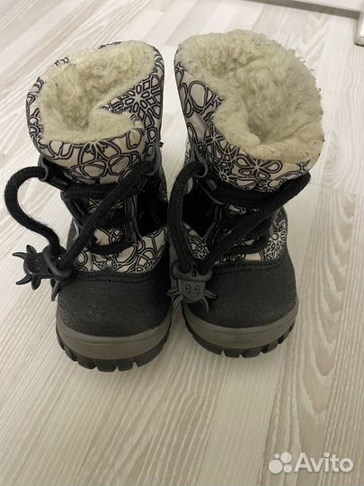 Ботинки зимние детские 19
