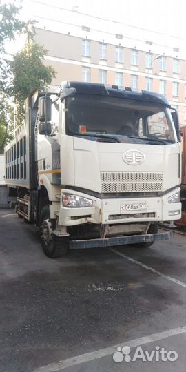 FAW CA3250P66K2T1E5, 2022