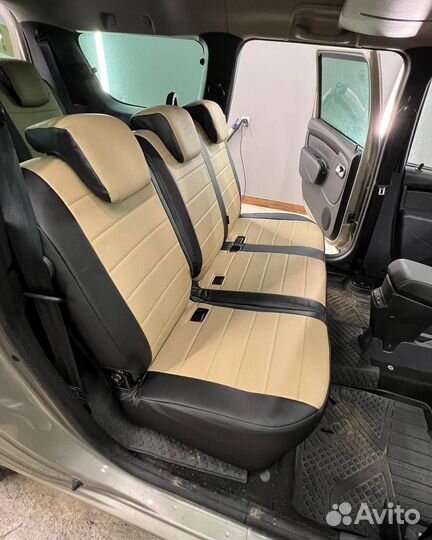 Чехлы из экокожи на Land Rover FreeLander 2