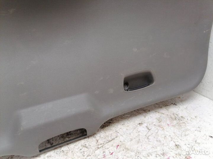 Обшивка двери багажника Renault Scenic JM K4M782