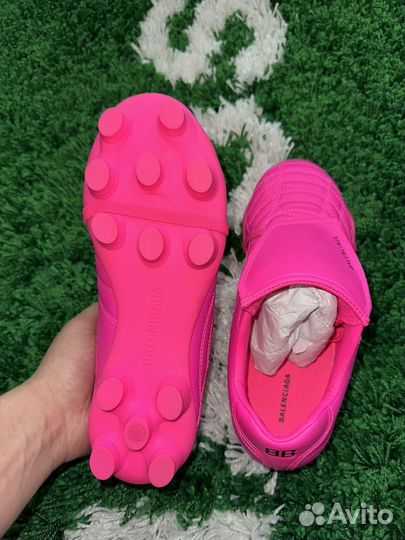 Balenciaga Soccer Sneaker 'Flou Pink' оригинал