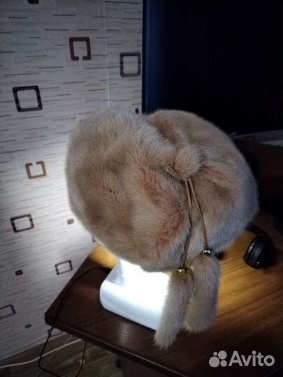 Шапка норковая (берет) б/у одевалось пару раз