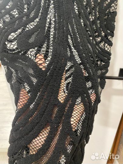 Голое платье