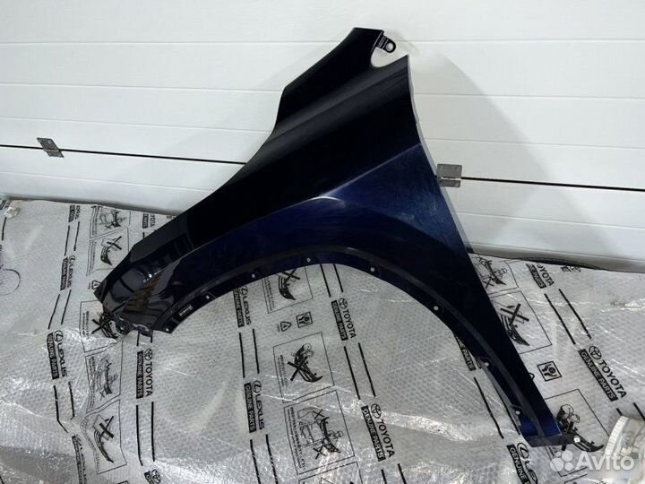 Крыло переднее левое Lexus Rx 4