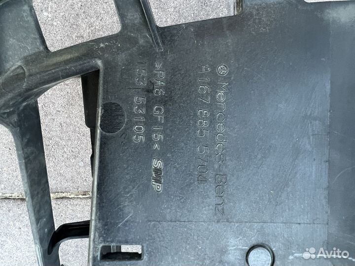 Решетка радиатора Mercedes GLS X167 A1678881100