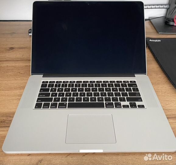 Apple MacBook Pro 15 retina 2015