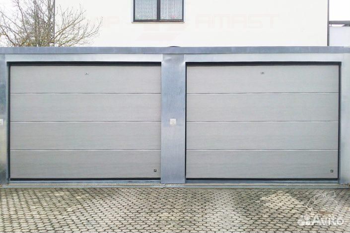 Промышленные ворота. 2,8*2,2 цвет 5021