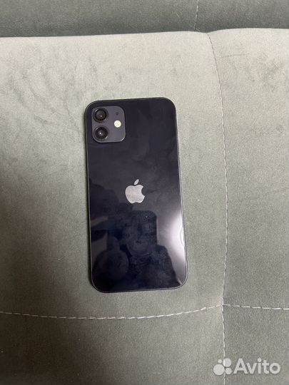 iPhone 12, 64 ГБ