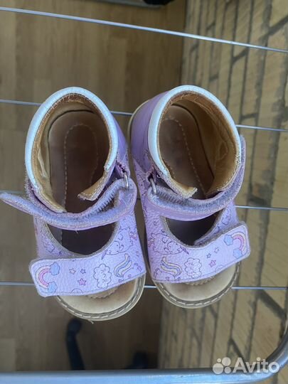 Сандали для девочки 22