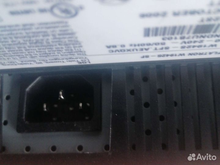 Монитор LG flatron w1942s