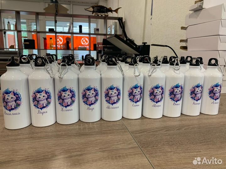 Уф печать на бутылках, термокружках, термосах