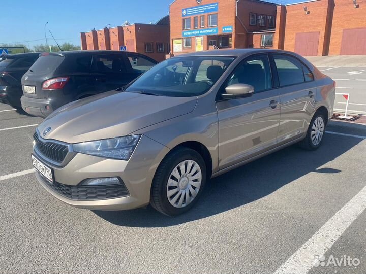 Прокат автомобиля и аренда машины без водителя