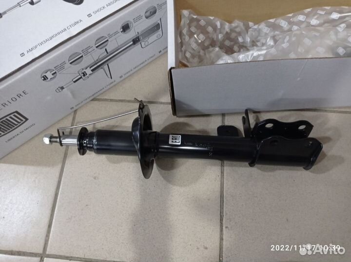 Задние амортизаторы Шевроле Лачетти. Новые