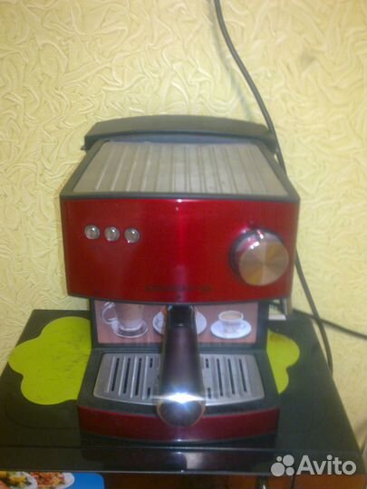 Кофеварка рожковая polaris