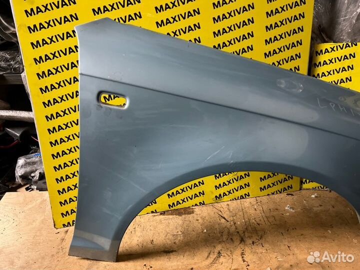 Крыло переднее правое Audi A6 C6 2008