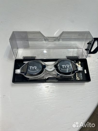 Очки для плавания tyr