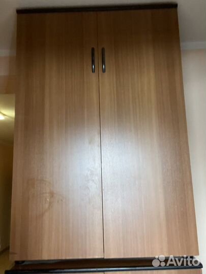 Шкафы офисные 2 шт. бу Цена за пару