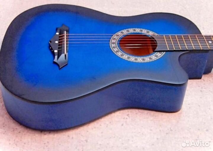 Акустическая гитара belucci