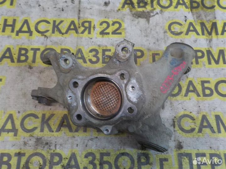 Кулак поворотный задний левый Honda Accord VII 20