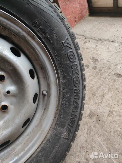 Yokohama Geolandar I/T-S G073 215/70 R15