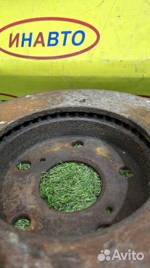 Диск тормозной передний Toyota Vista V30 2C 1990