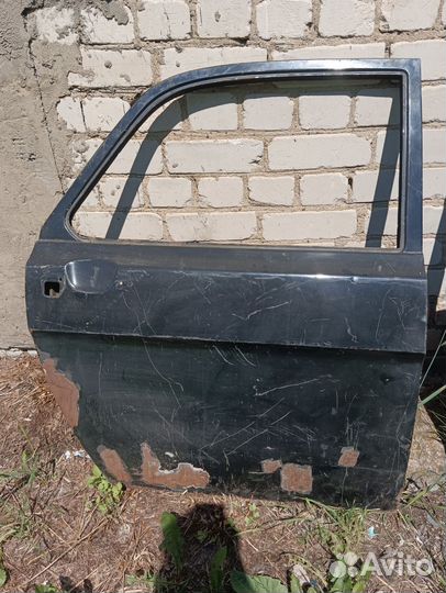 Двери на газ 24