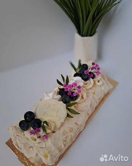 Меренговый рулет