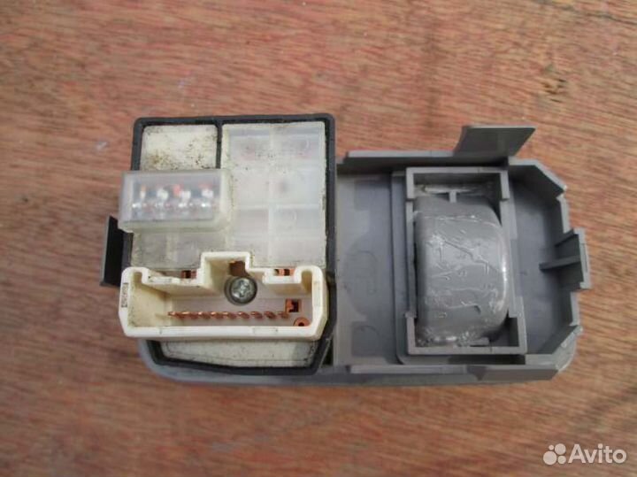 Блок управления зеркалами Toyota Platz NCP16