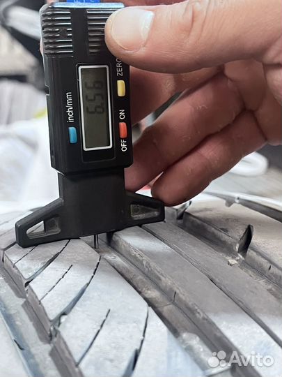 Sunfull SF-888 225/40 R19