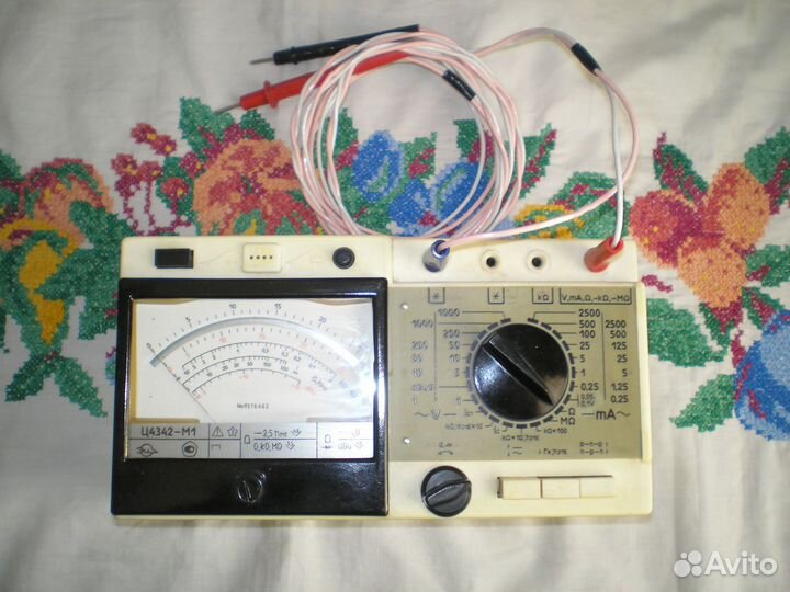 Электроизмерительные приборы: Ц4342-М1; Ц4317М