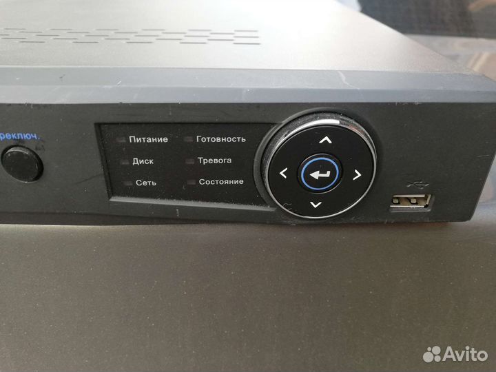 Гибридный видеорегистратор RVi-R08MA и камеры