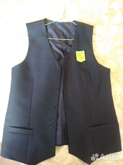 Жилет, школьный, 44 размер рост 182